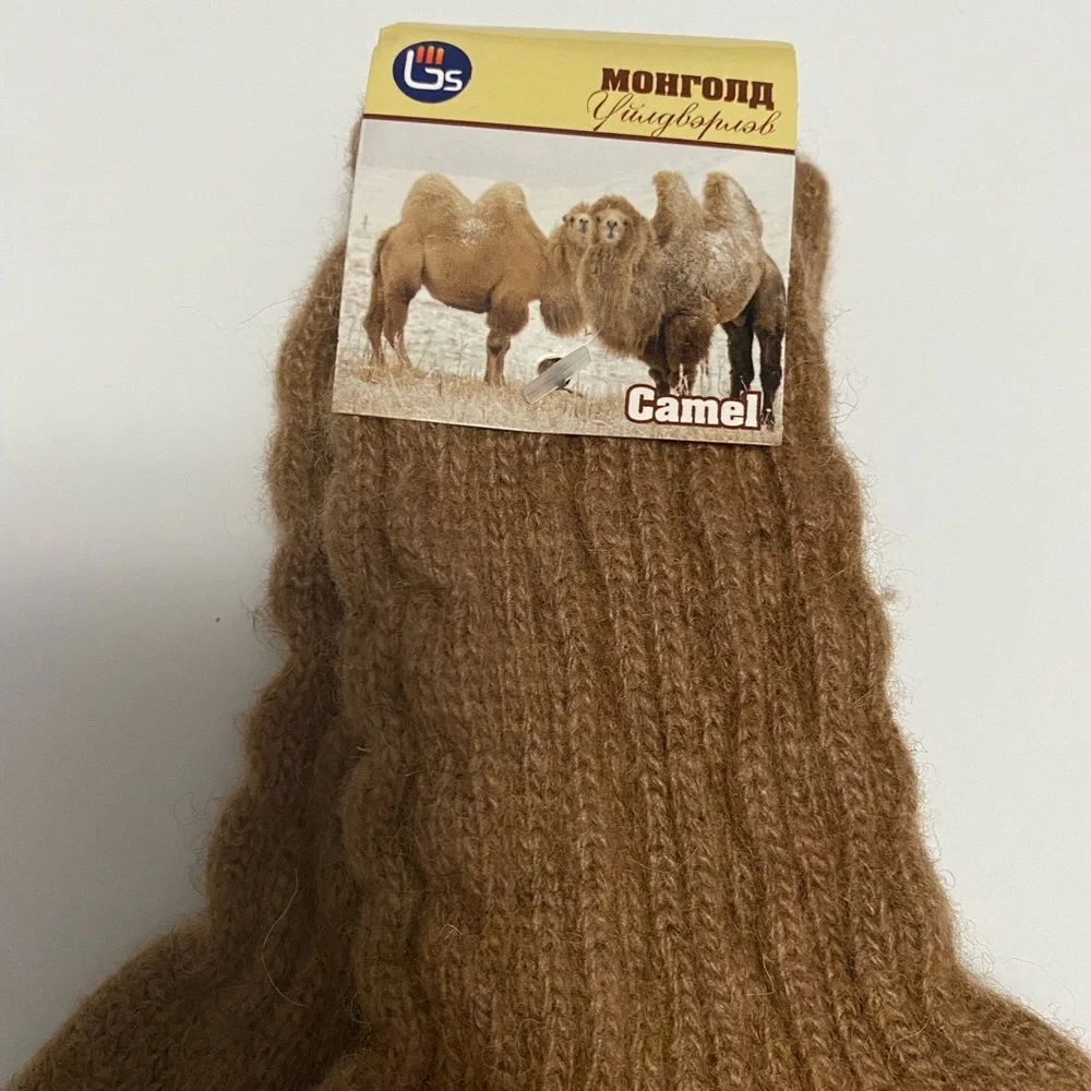 Camel wool blend gloves dark camel size S Mongolia
